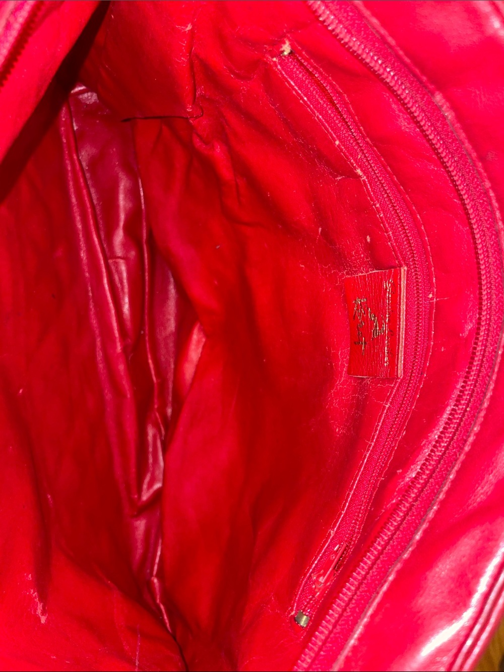 Red Koret Red Leather Shoulder Bag - Picture 9 of 9